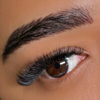 Resalta tu belleza natural con microblading en Cancún
